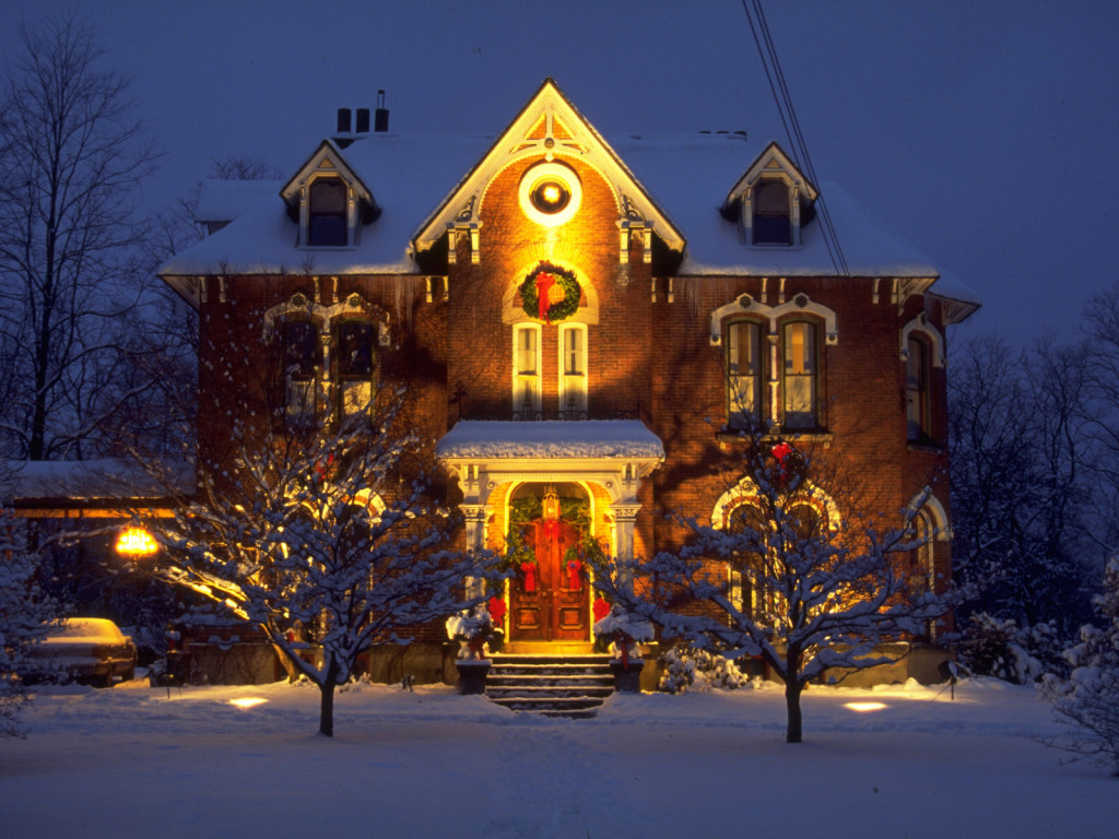 home-interior-decorating-ideas-for-christmas-2011-a5-house.jpg